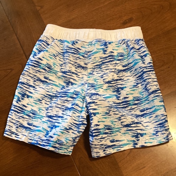 OSHKOSH B’GOSH Boys Swim Short - size 5 - Picture 4 of 15